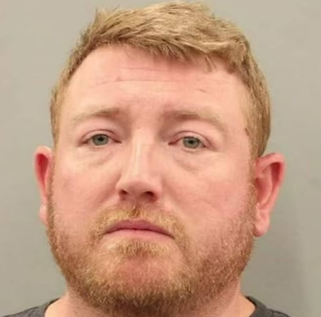 Wife reveals how she caught her husband poisoning her with abortion pills that he disguised with breakfast in bed